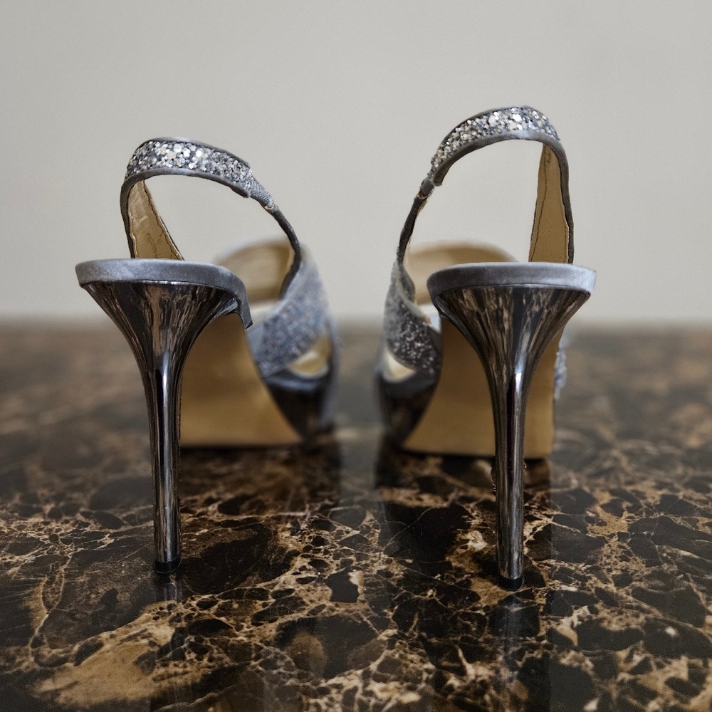 Nine West Platform Sandals, Silver w/ Silver Glitter, 8.5 M - Picture 4 of 6